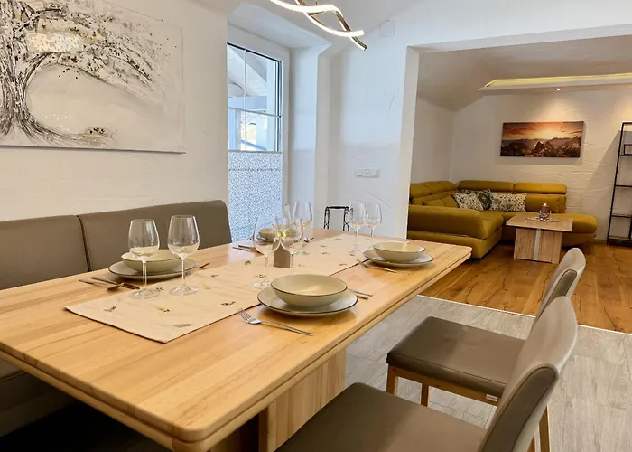 Feel Free 95 By Aa Homes *