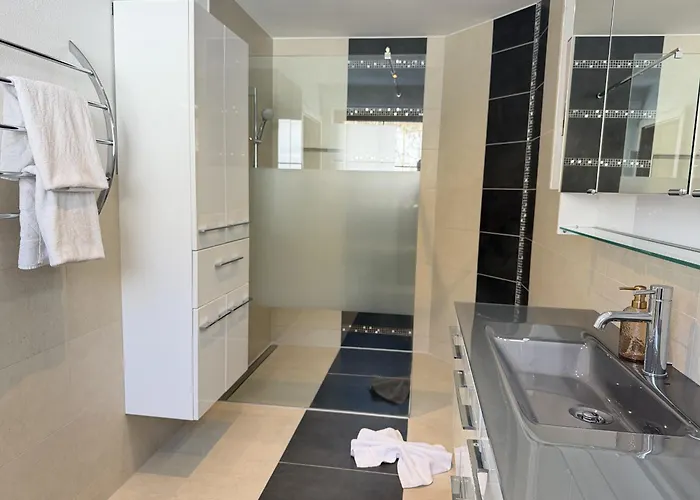 Feel Free 95 By Aa Homes 하우스 임 엔슈탈