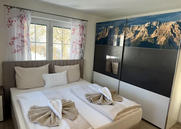 Feel Free 95 By Aa Homes Apartament *